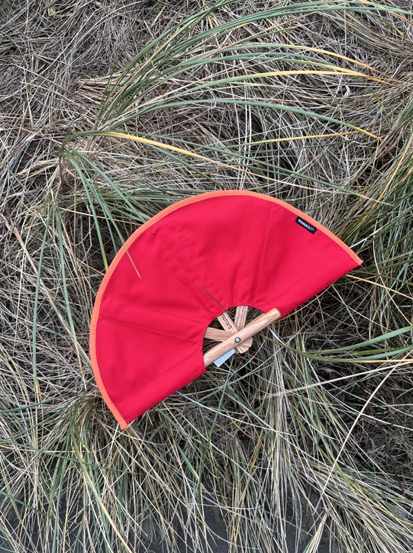 SaunaGut Micro vifte til røgelse - Rød Orange